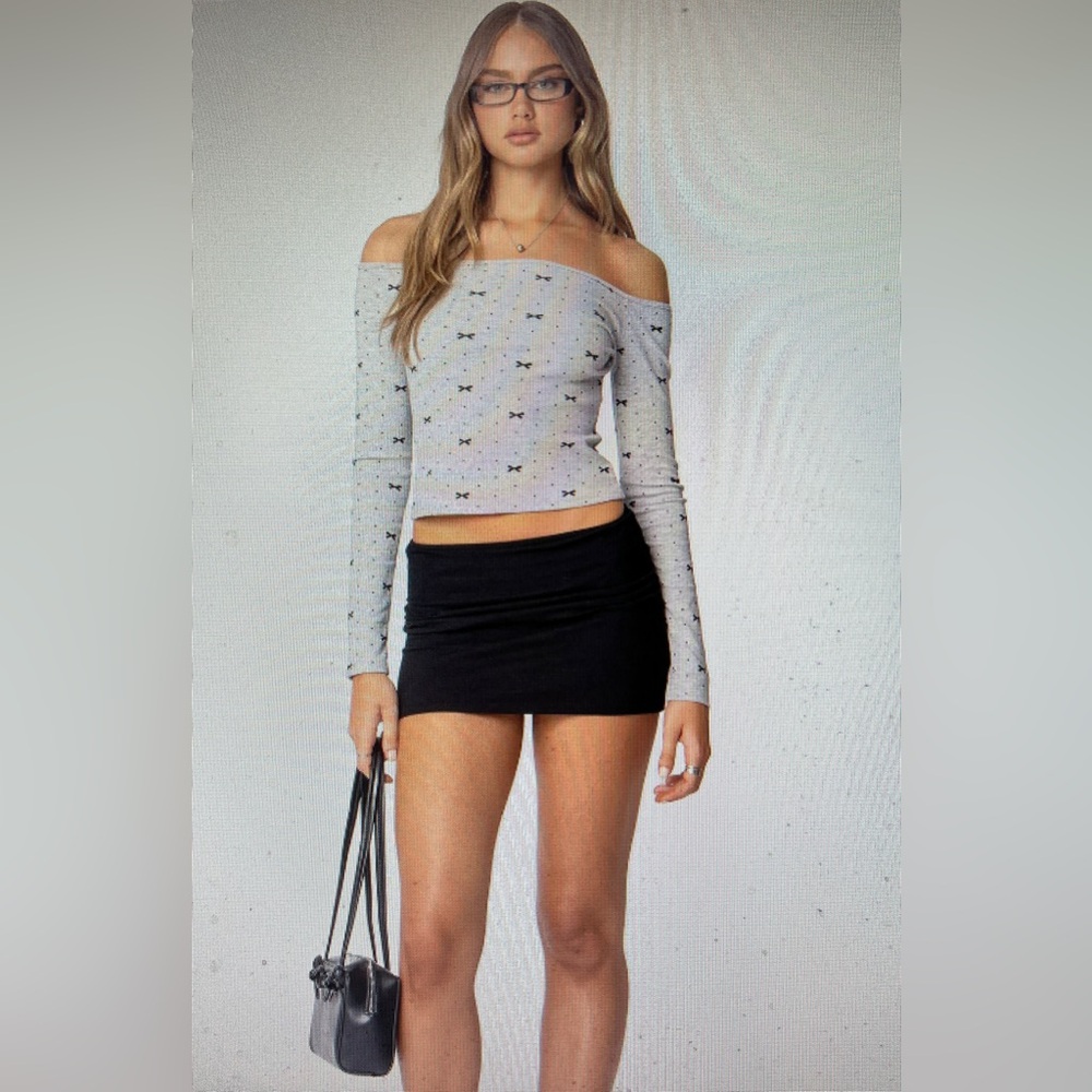 Edikted Aisha Low-Rise Black Mini Skirt- NWT